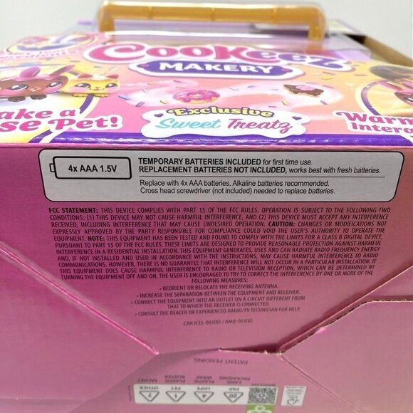 Cookeez Makery Sweet Treatz Oven Playset Exclusive Edition Target Exclusive - Picture 8 of 8